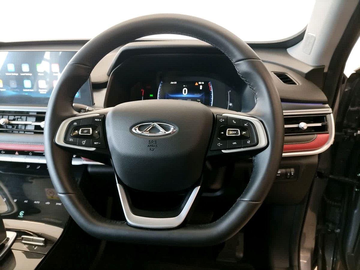 Photo 8 of 24