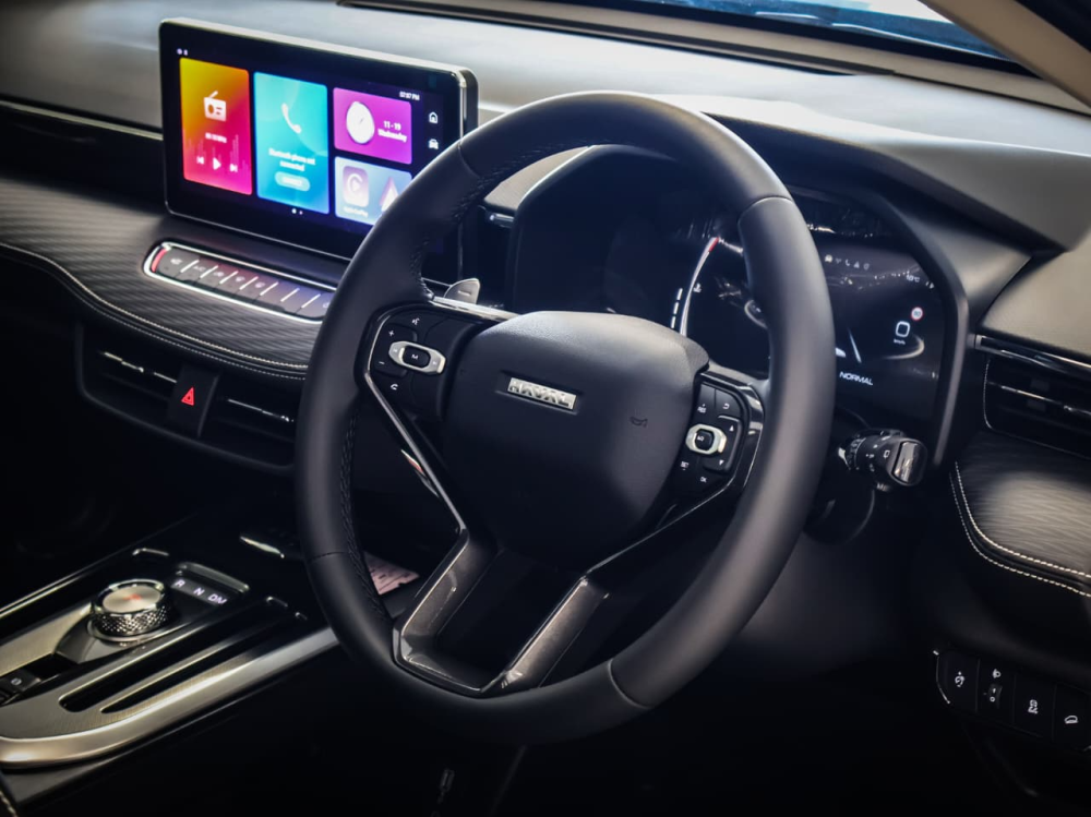 Photo 11 of 18