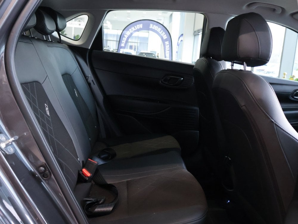 Photo 11 of 22