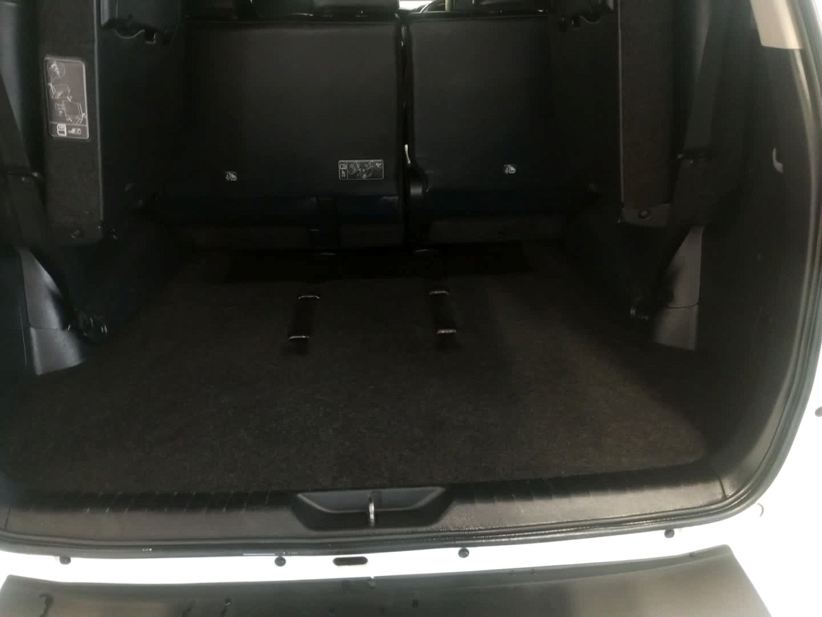 Photo 20 of 21