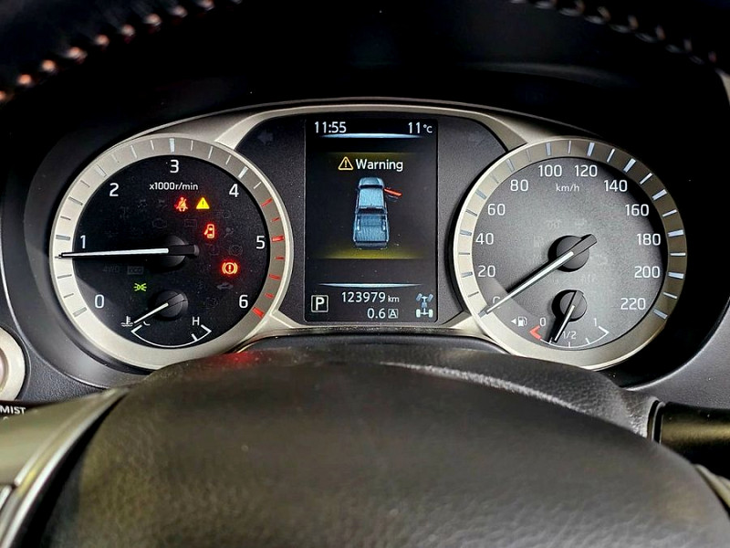 Photo 11 of 19