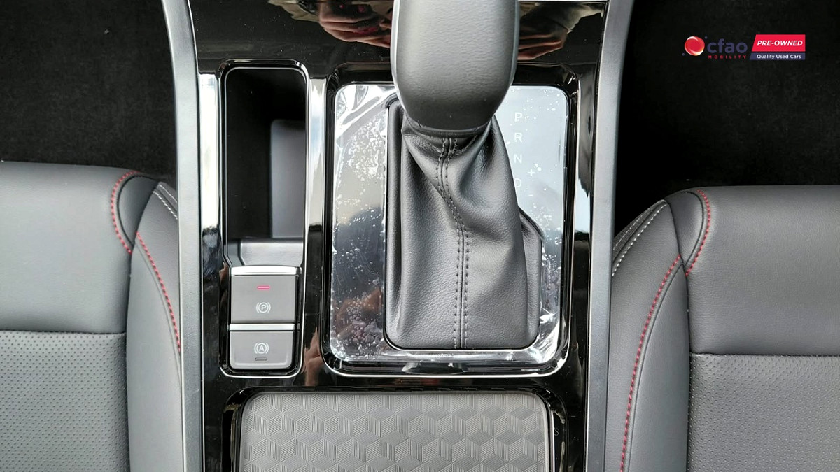 Photo 15 of 21