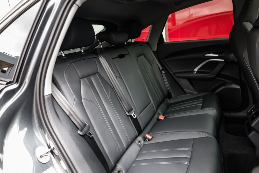 Photo 17 of 22