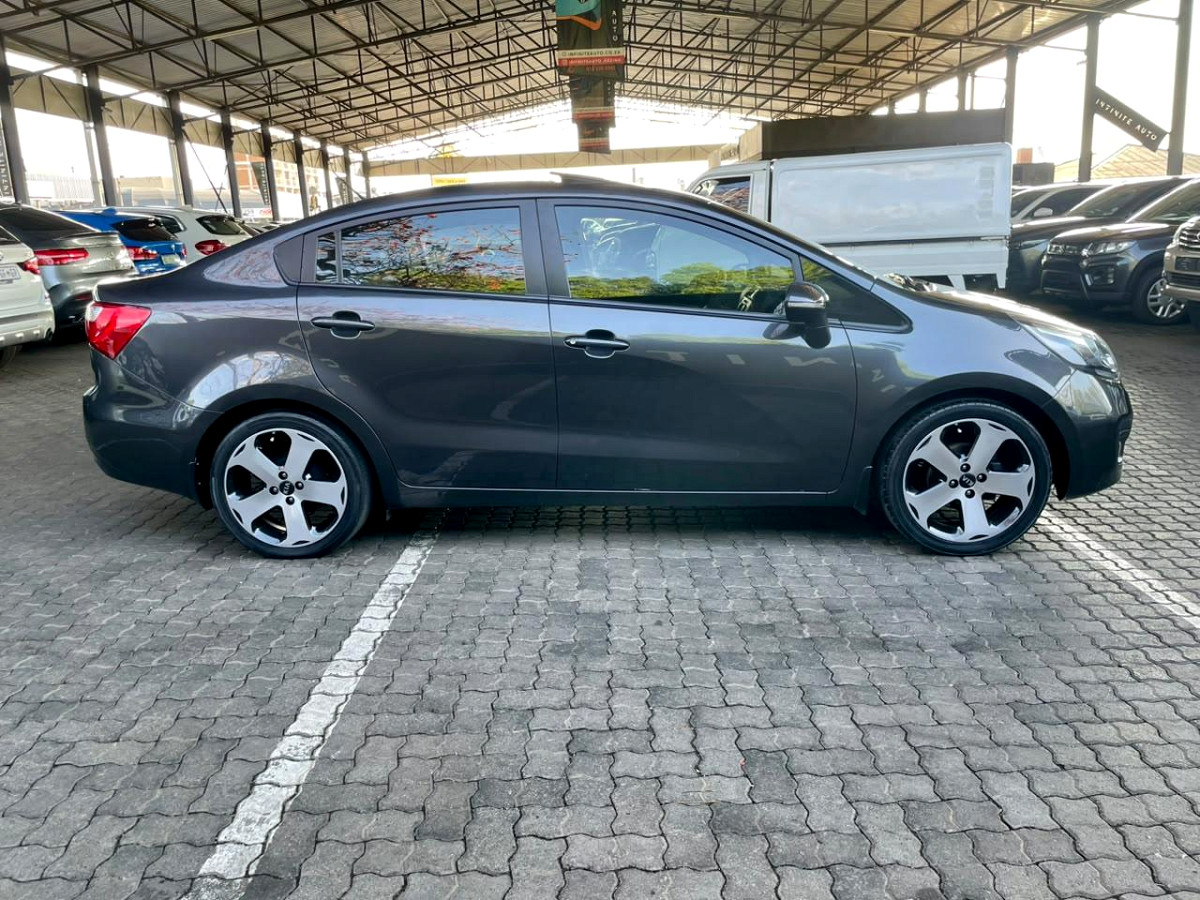 Photo 8 of 19