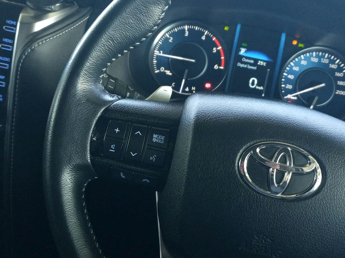Photo 9 of 30
