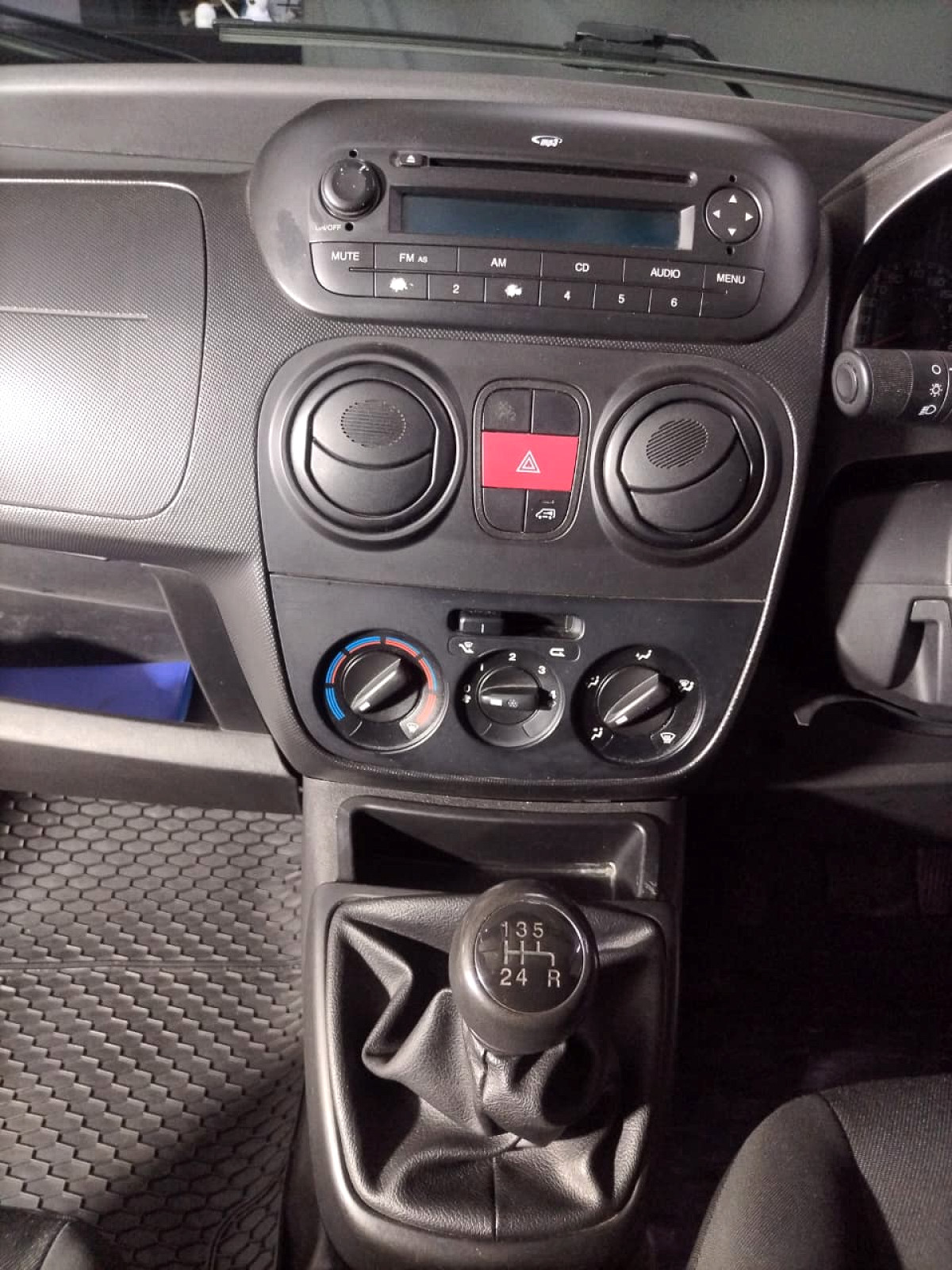 Photo 17 of 27