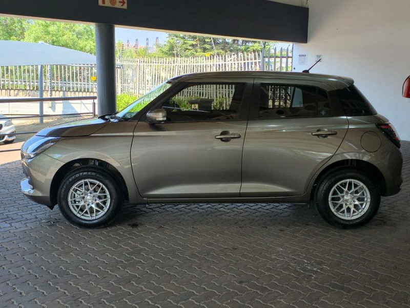 Photo 6 of 20