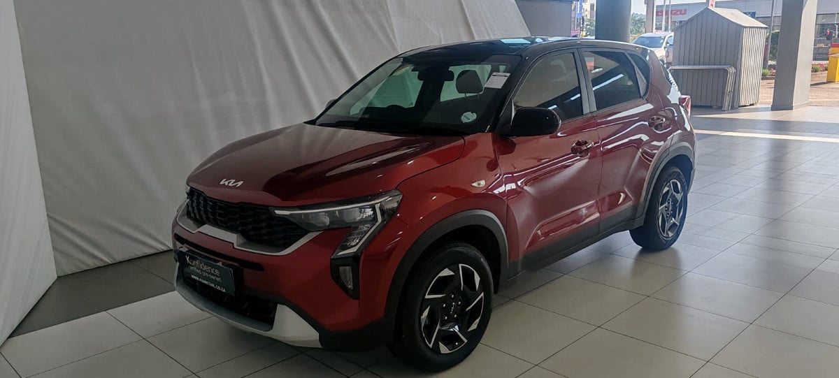 Photo 3 of 9