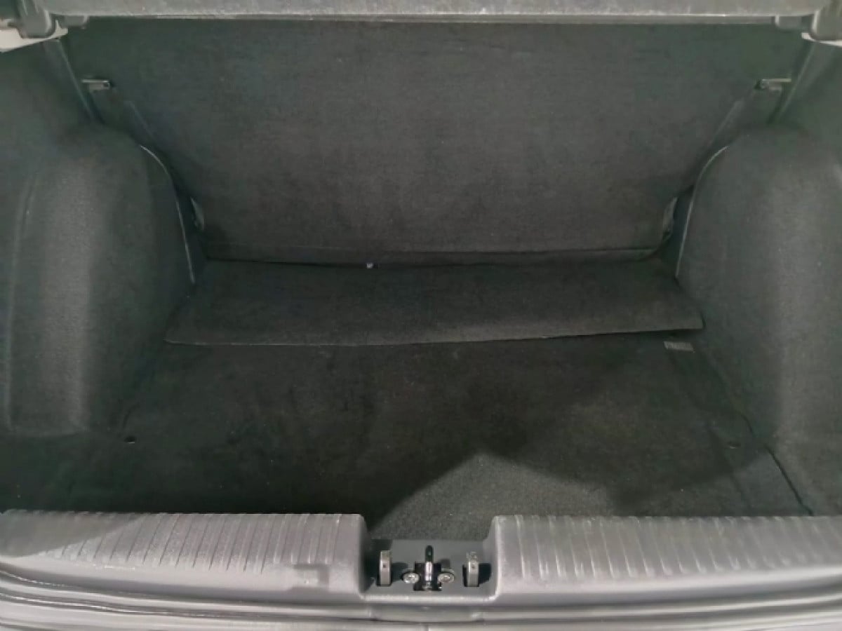 Photo 10 of 12