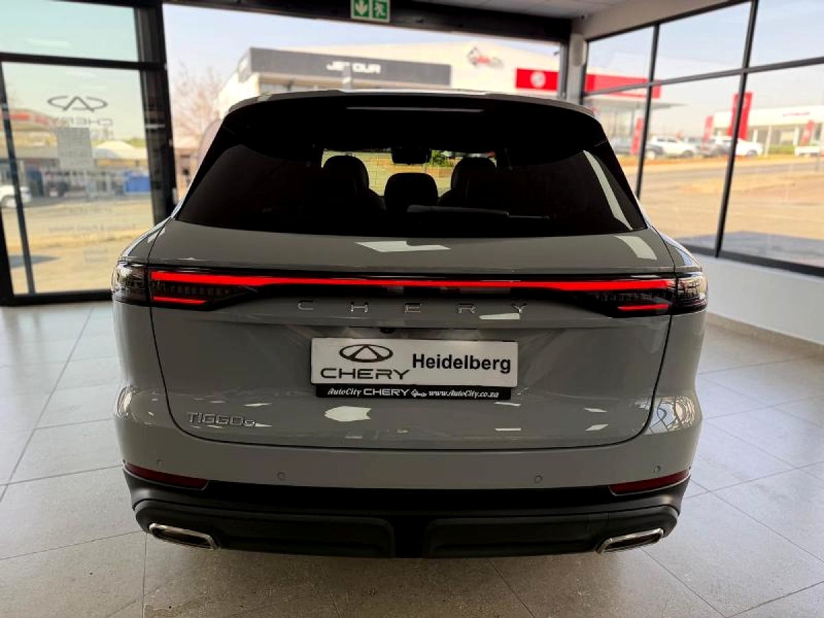 Photo 5 of 20