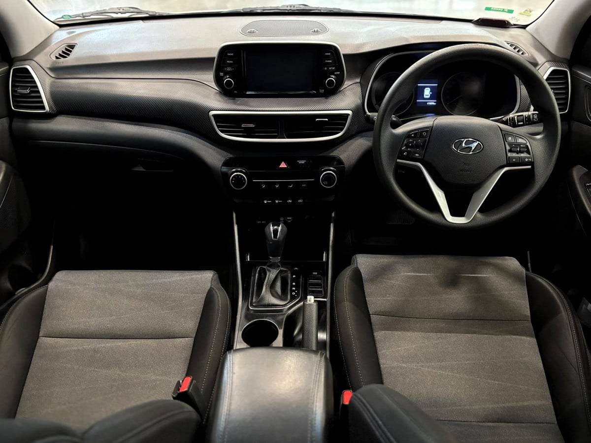 Photo 12 of 16