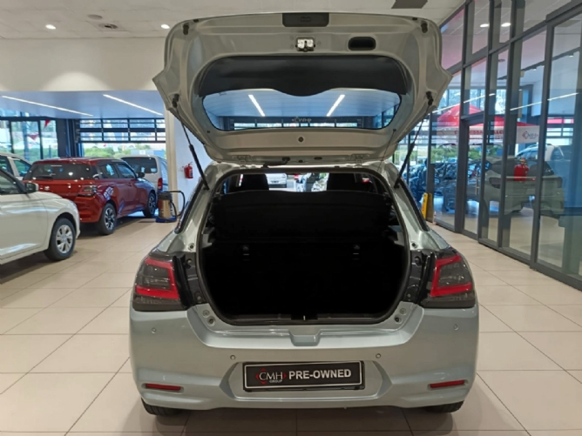 Photo 5 of 8