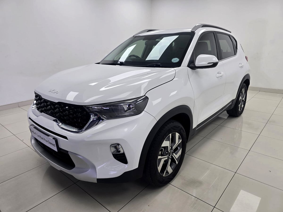 Photo 3 of 23