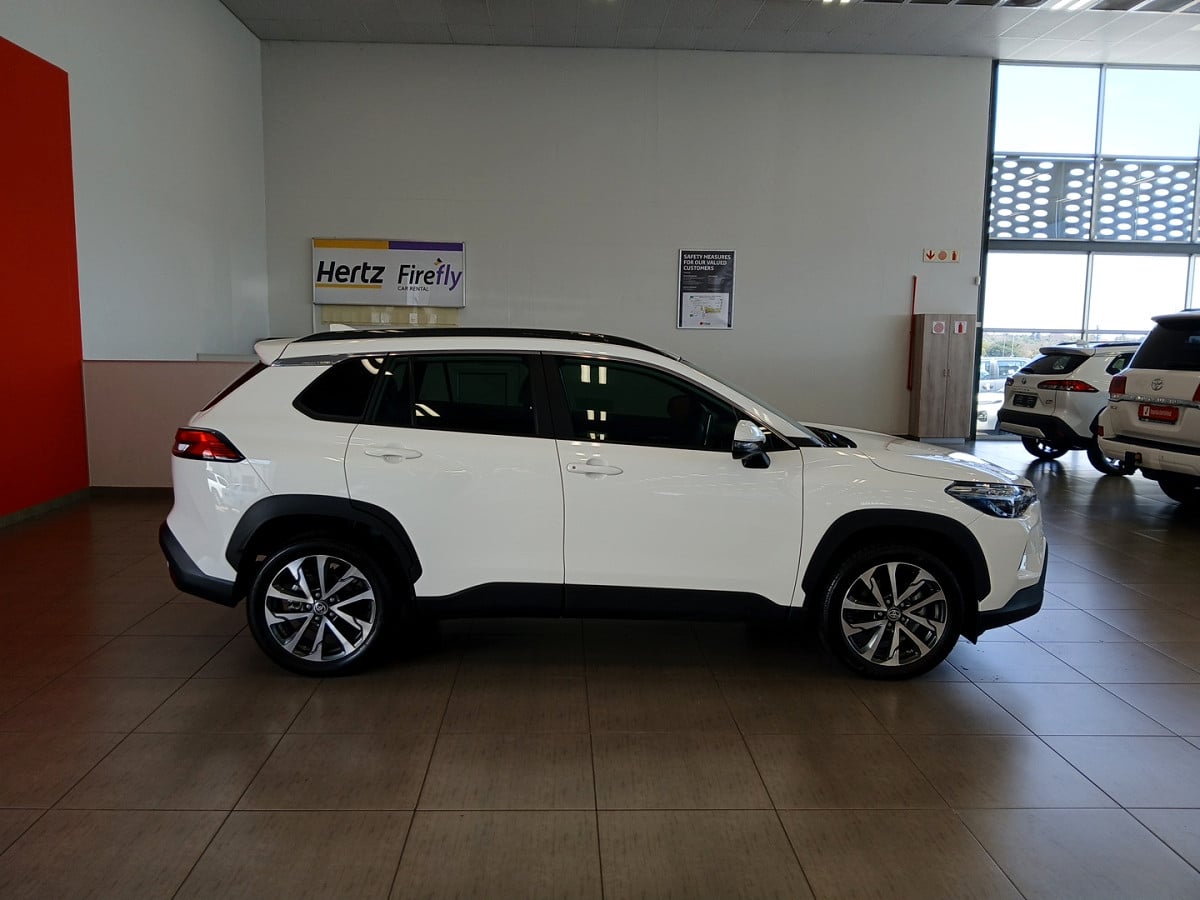 Photo 3 of 9