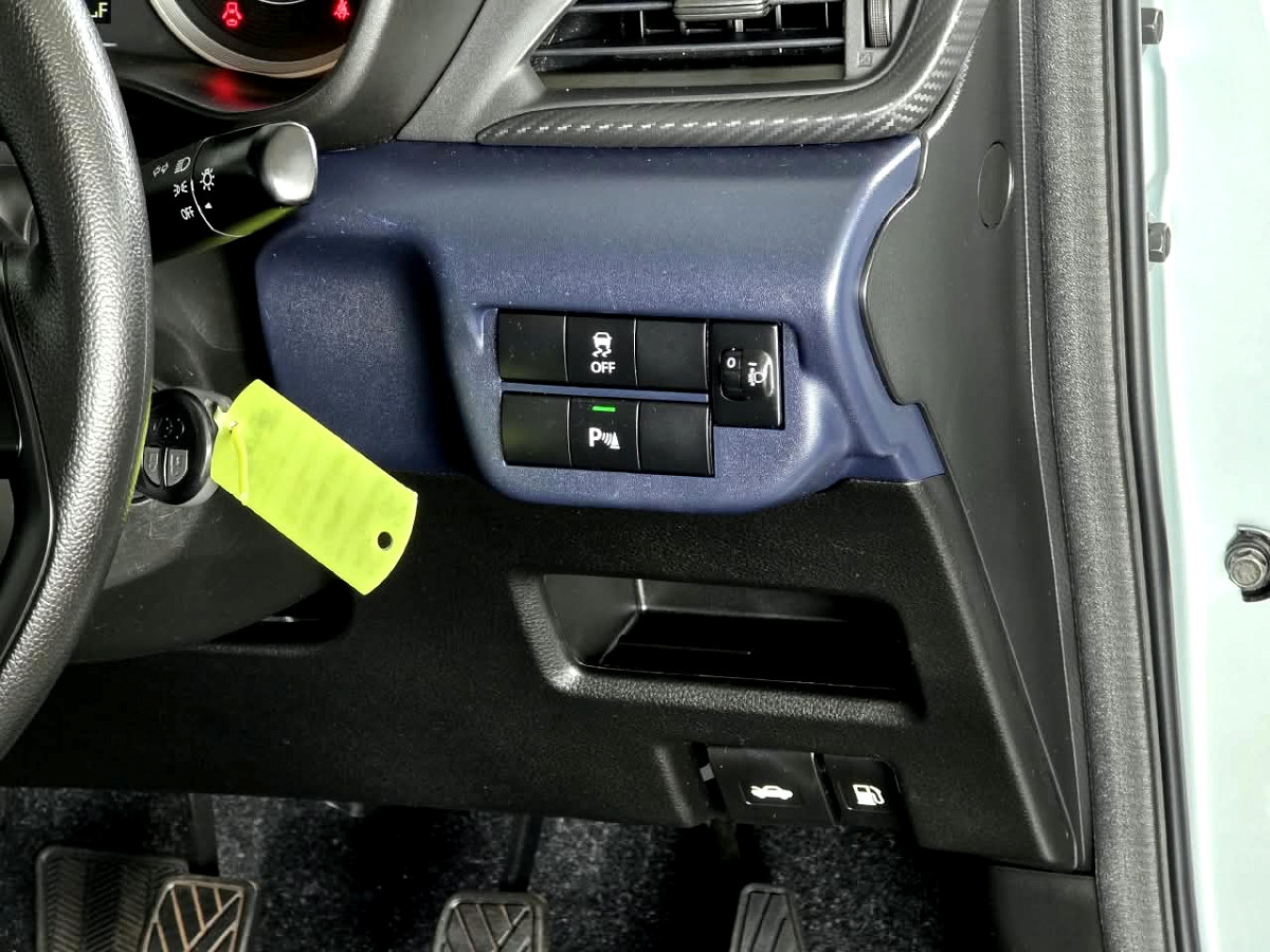 Photo 22 of 27