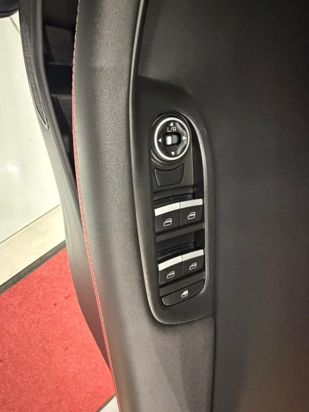 Photo 8 of 20