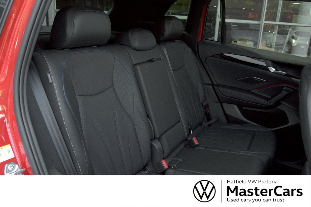 Photo 9 of 25