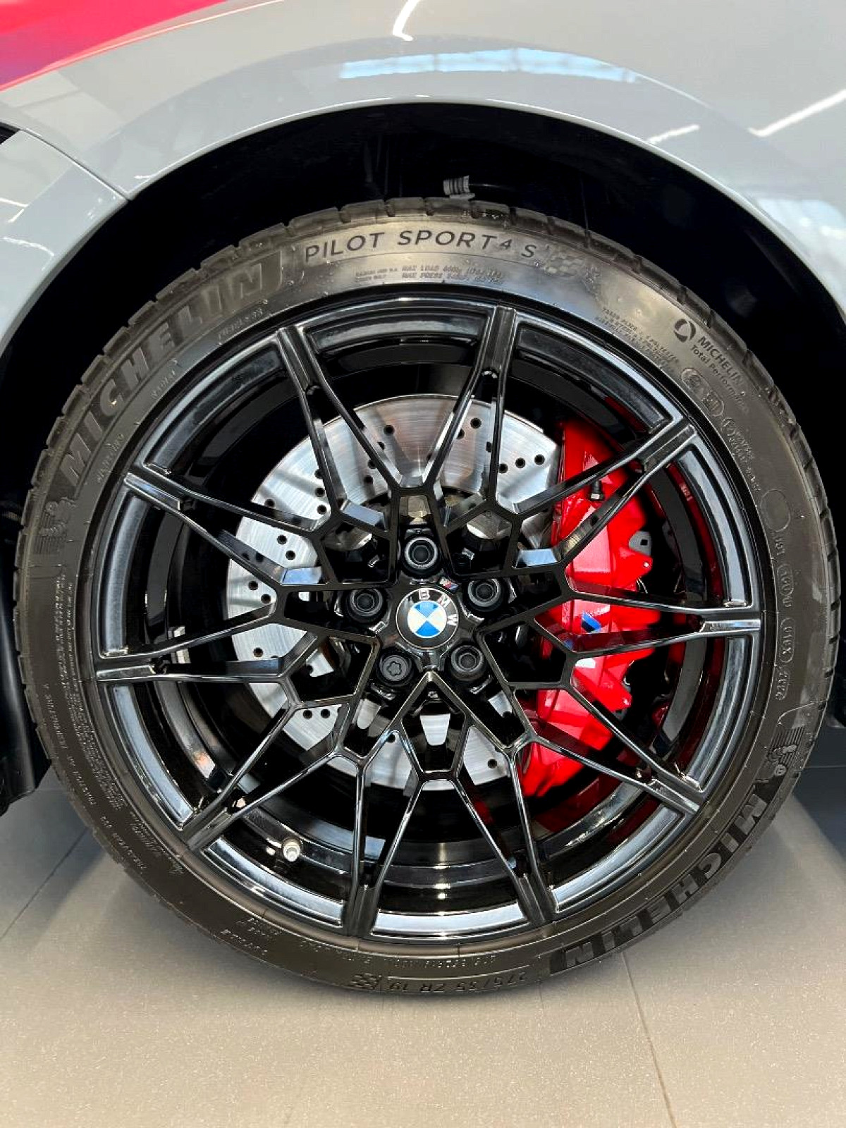 Photo 16 of 19