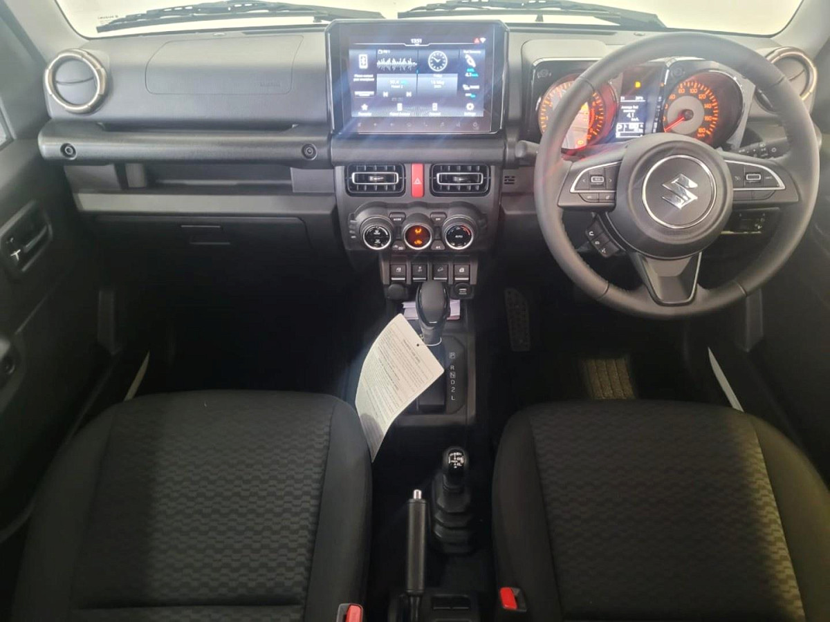 Photo 5 of 7