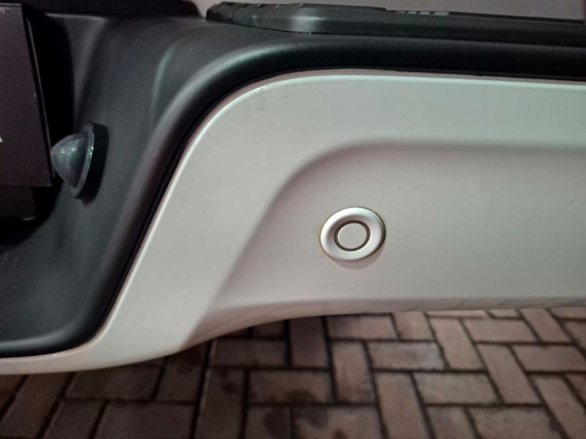 Photo 11 of 26