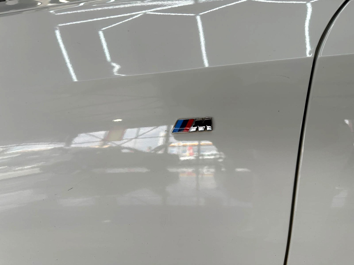 Photo 14 of 27