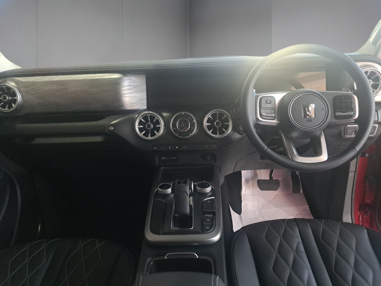 Photo 18 of 20