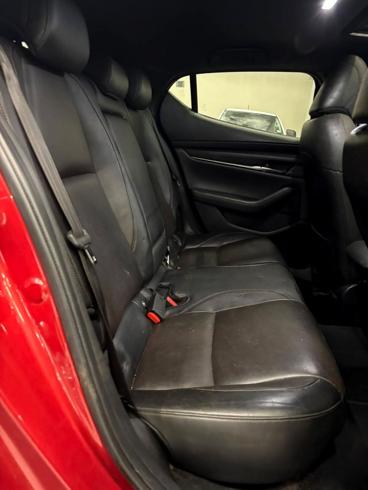 Photo 12 of 16
