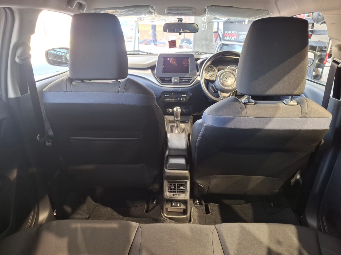 Photo 32 of 43