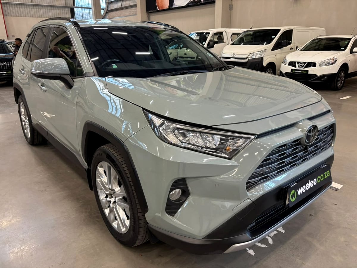 Photo 1 of 17