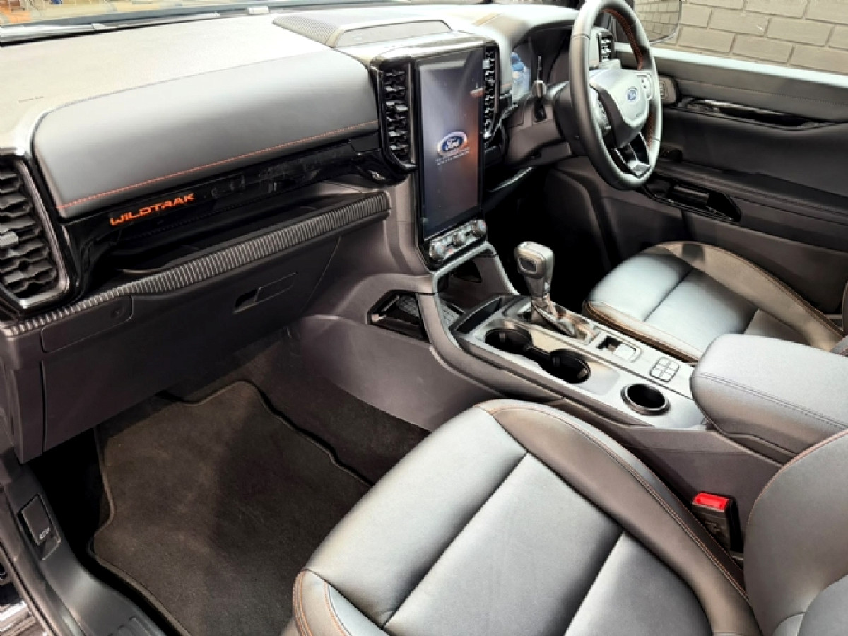 Photo 8 of 19