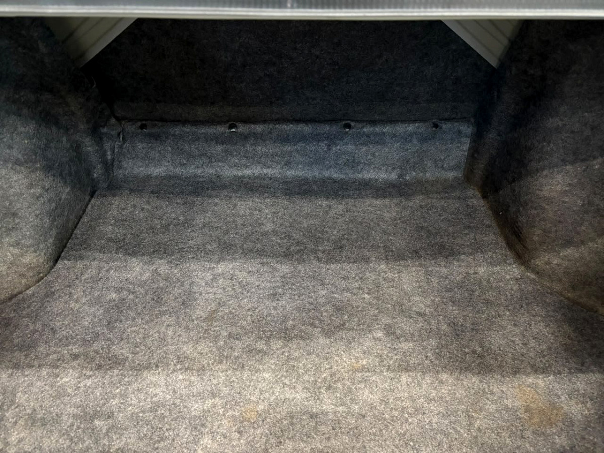 Photo 14 of 17