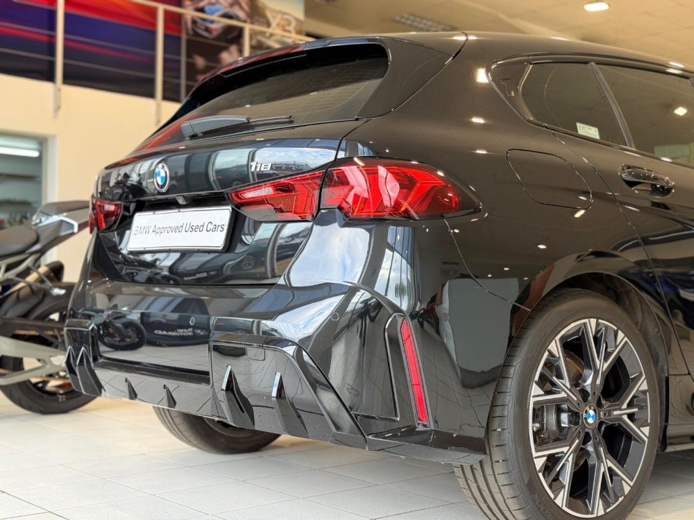 Photo 7 of 24