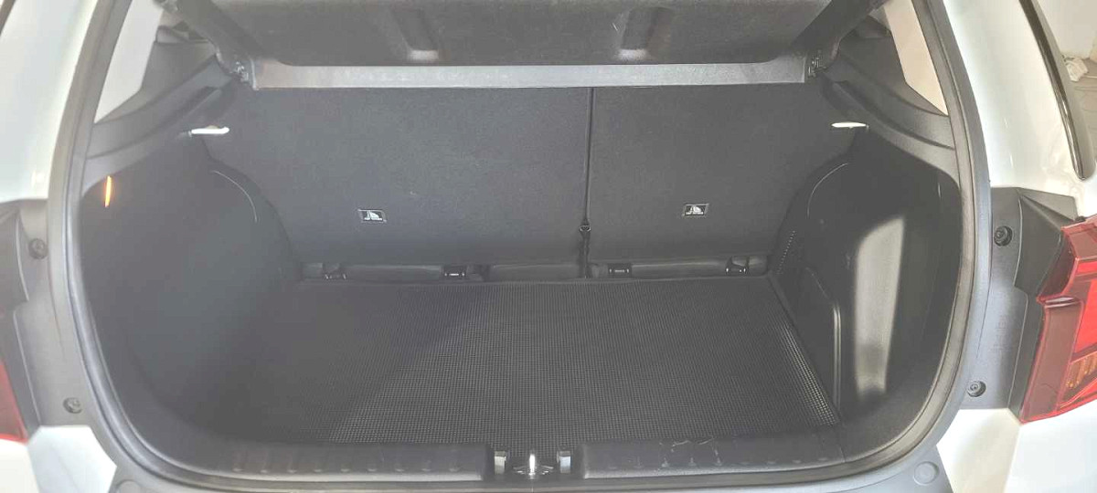 Photo 8 of 11