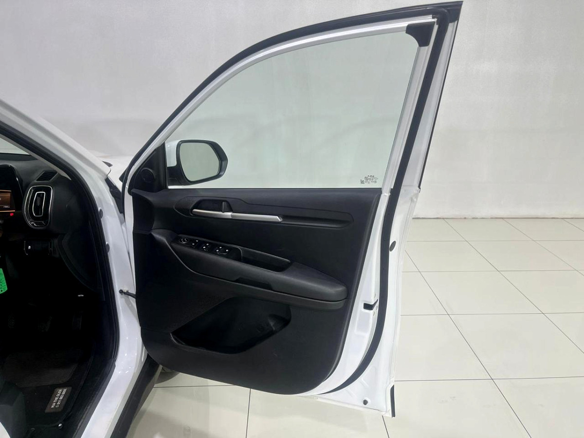 Photo 22 of 30