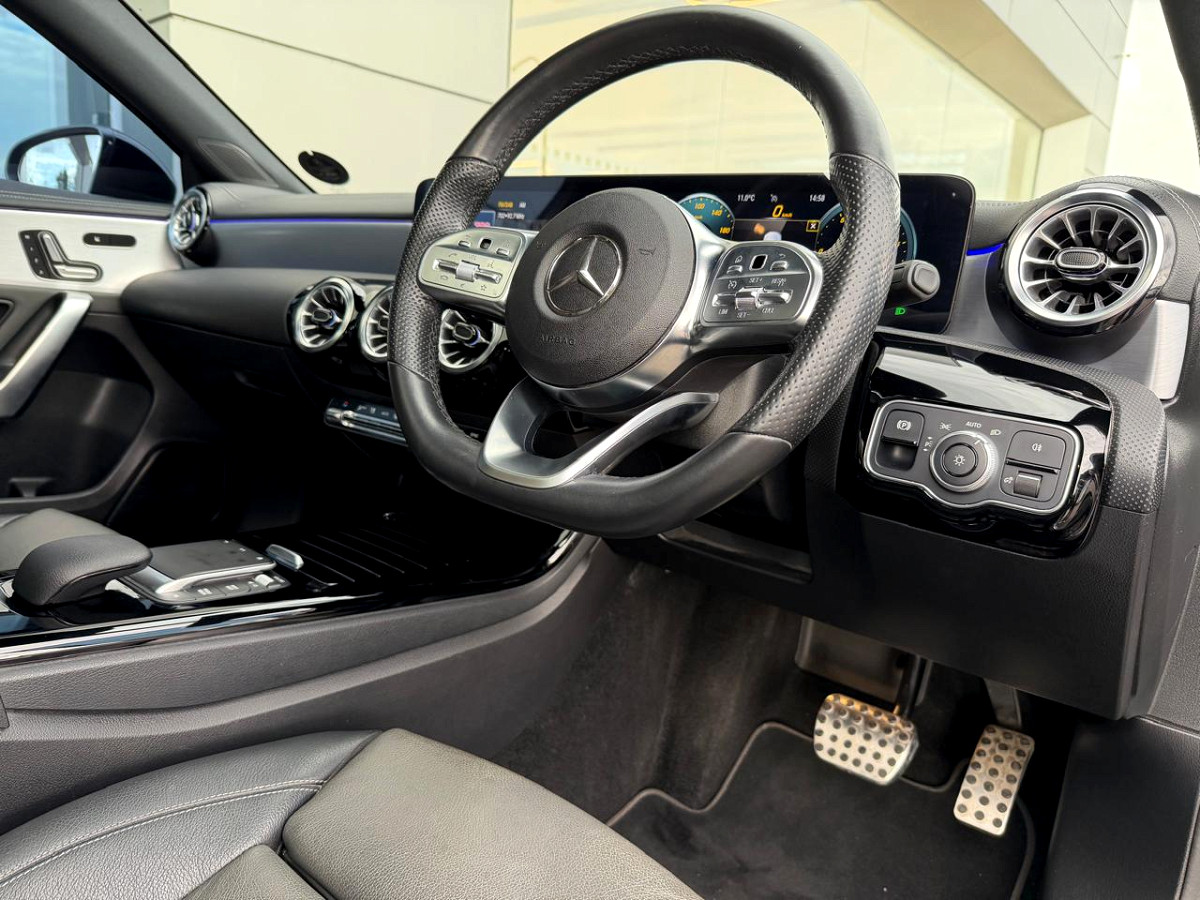 Photo 12 of 17
