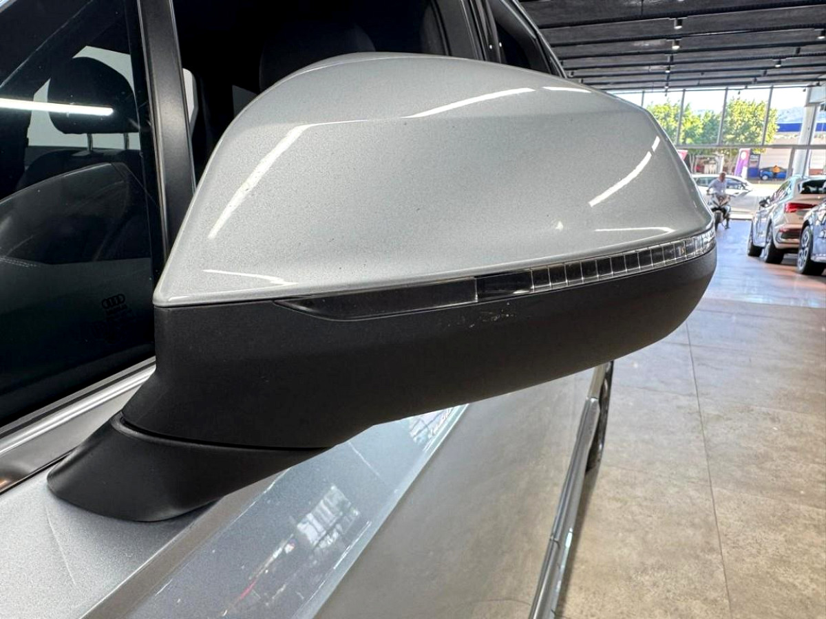 Photo 11 of 24