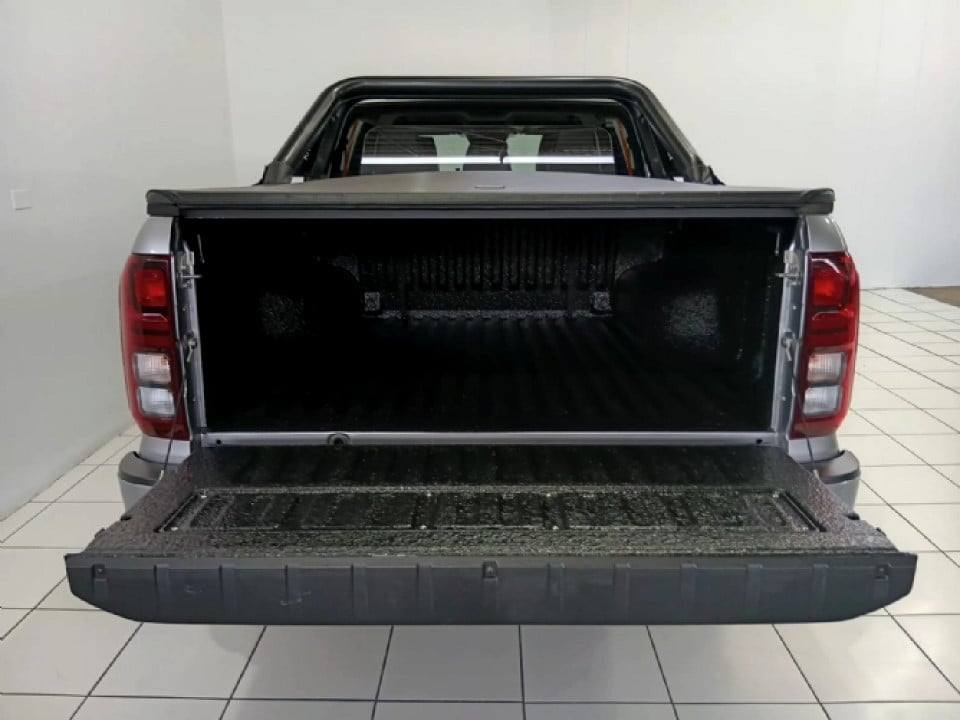 Photo 12 of 14