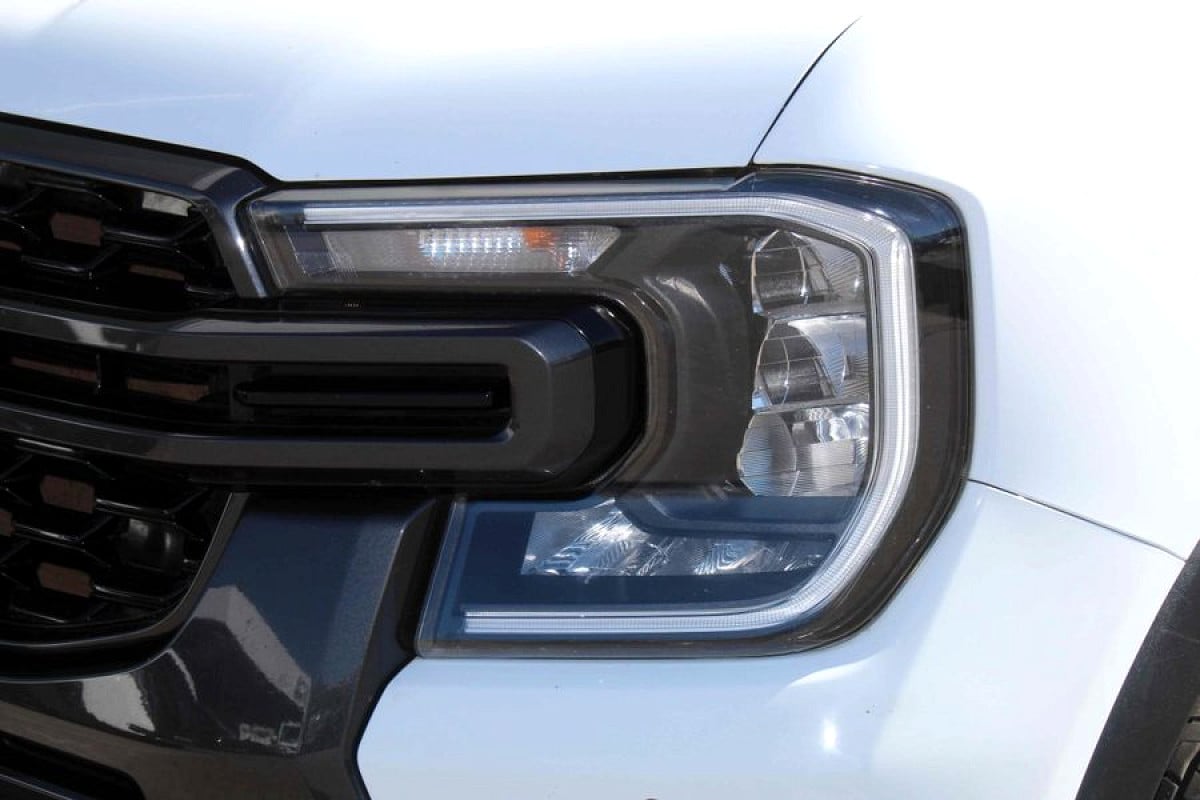 Photo 7 of 23