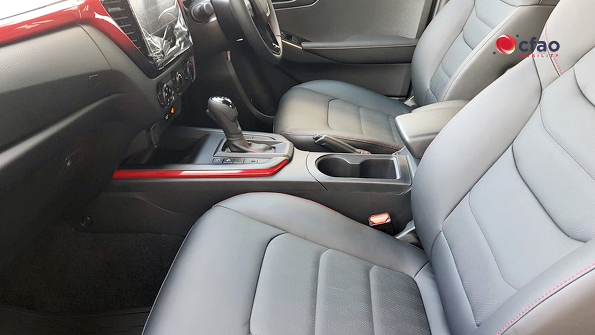 Photo 10 of 16