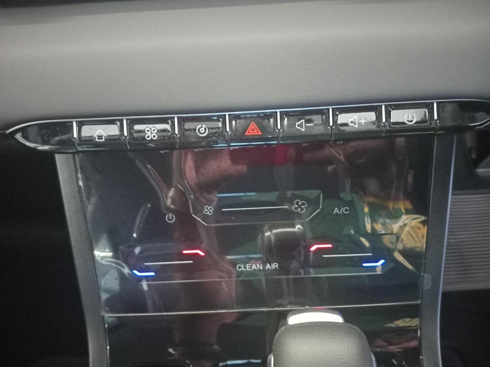 Photo 17 of 20