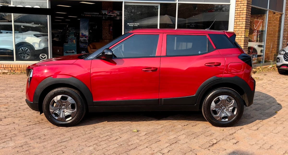 Photo 2 of 8