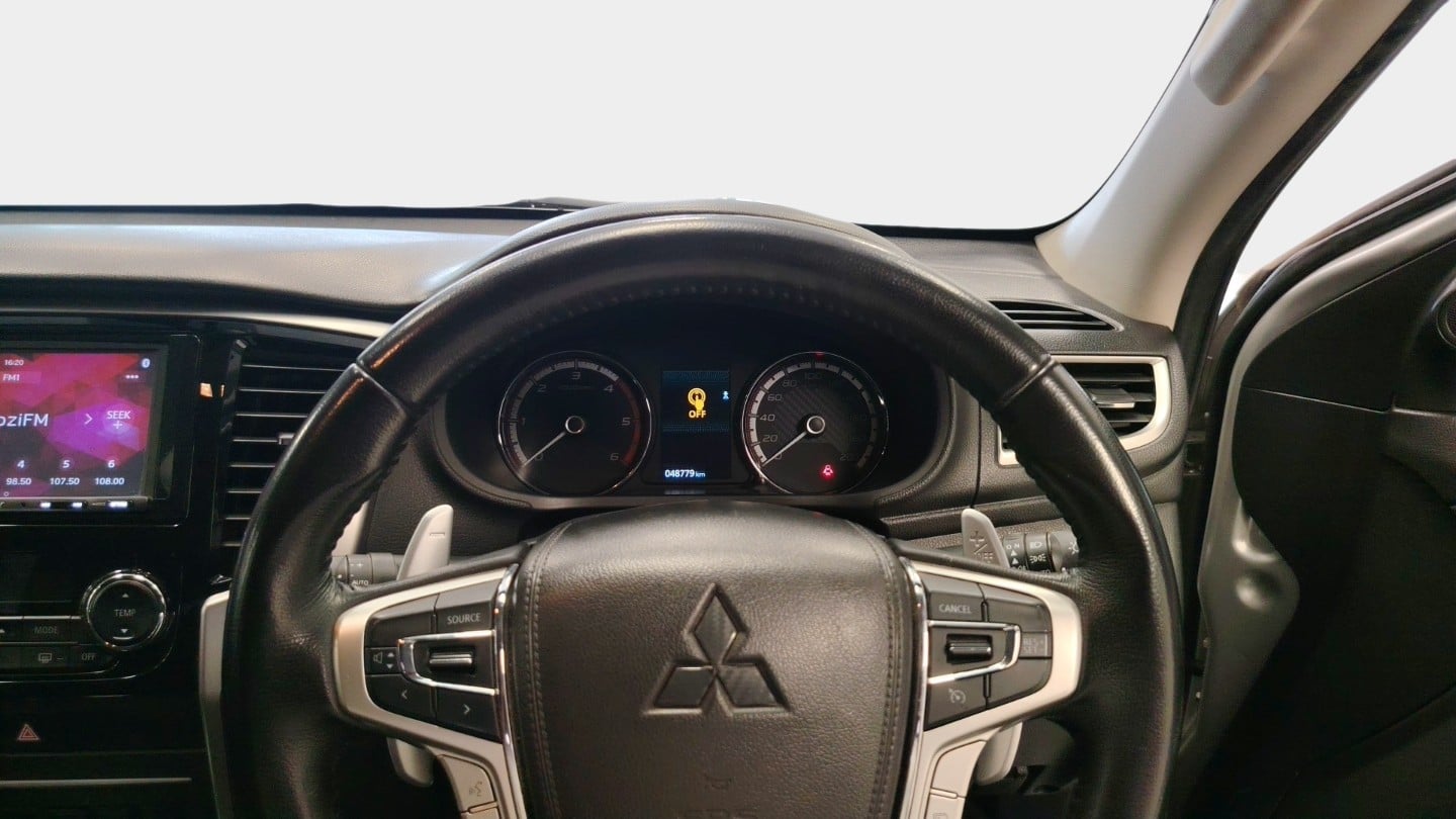 Photo 18 of 22