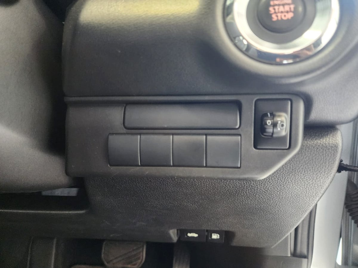 Photo 14 of 26
