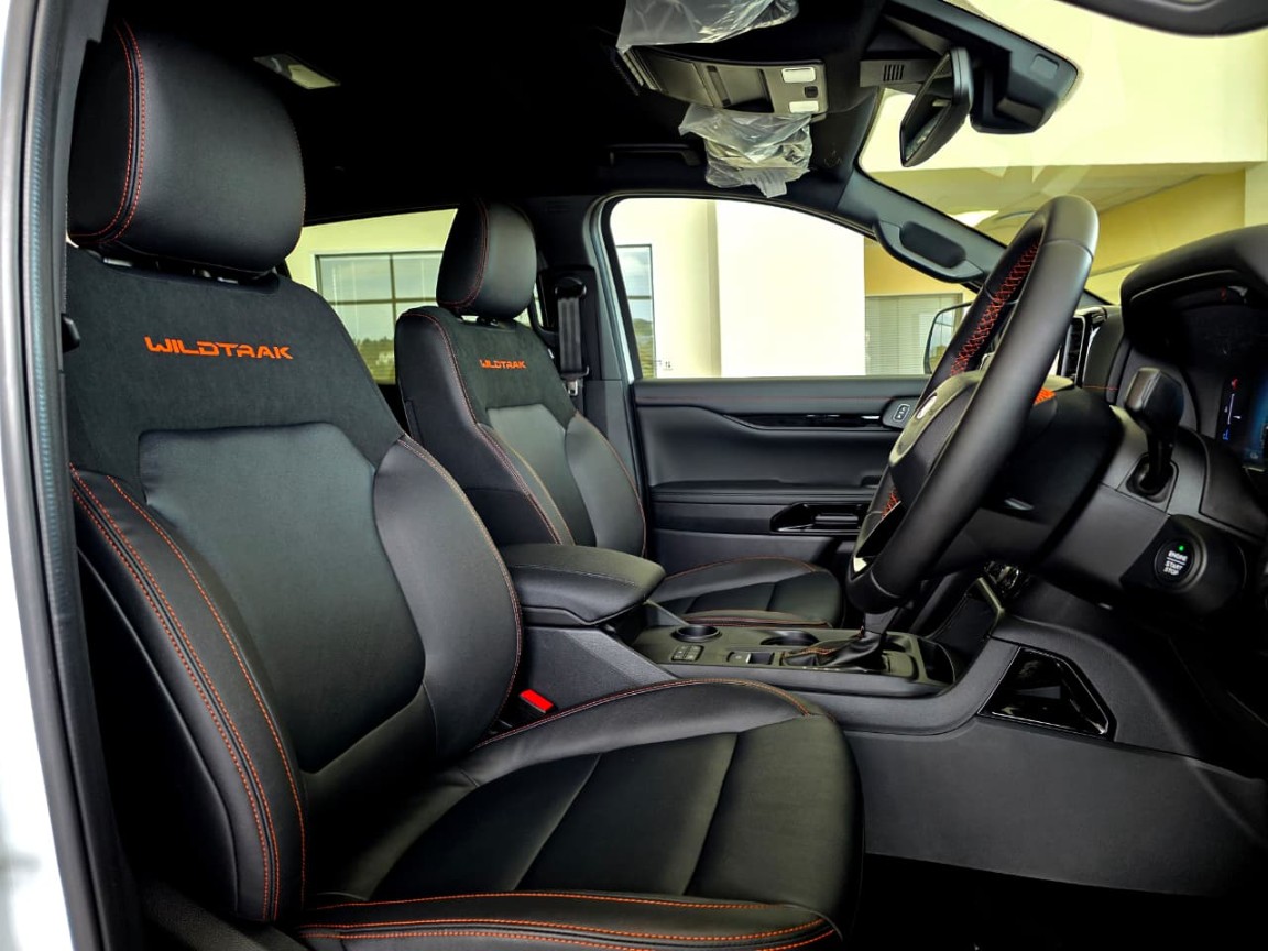 Photo 10 of 28