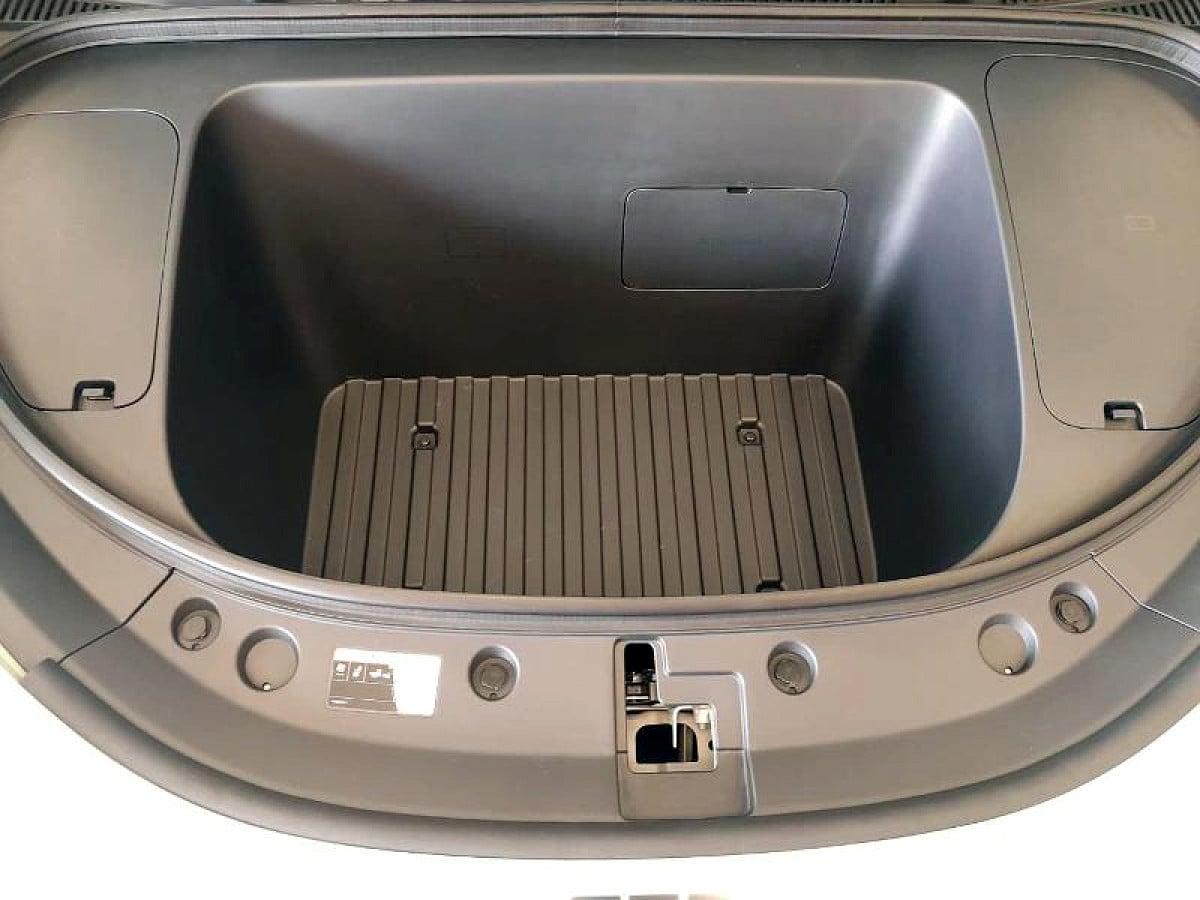 Photo 15 of 18