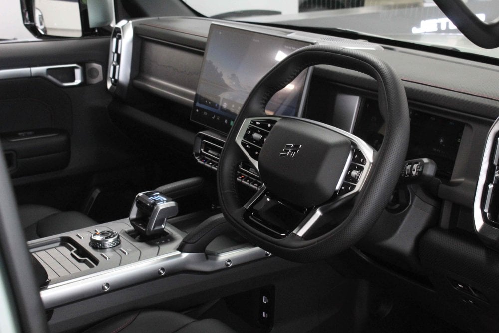 Photo 5 of 23