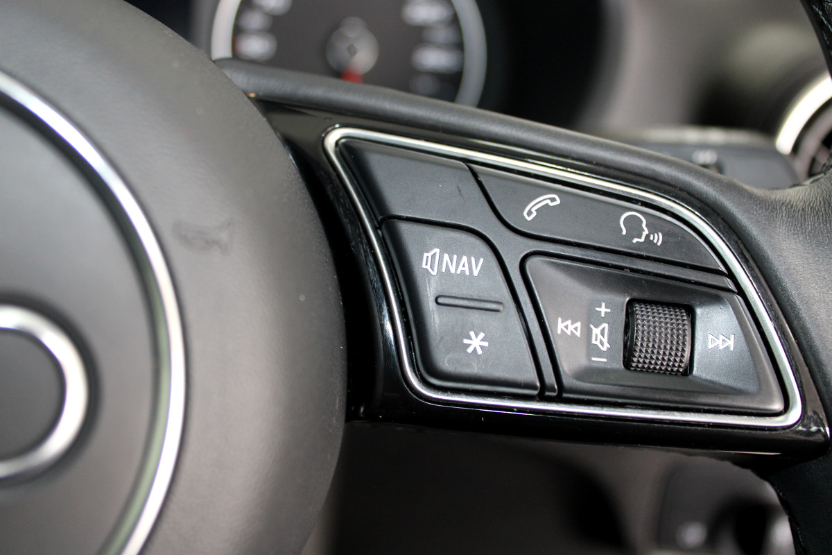Photo 16 of 27