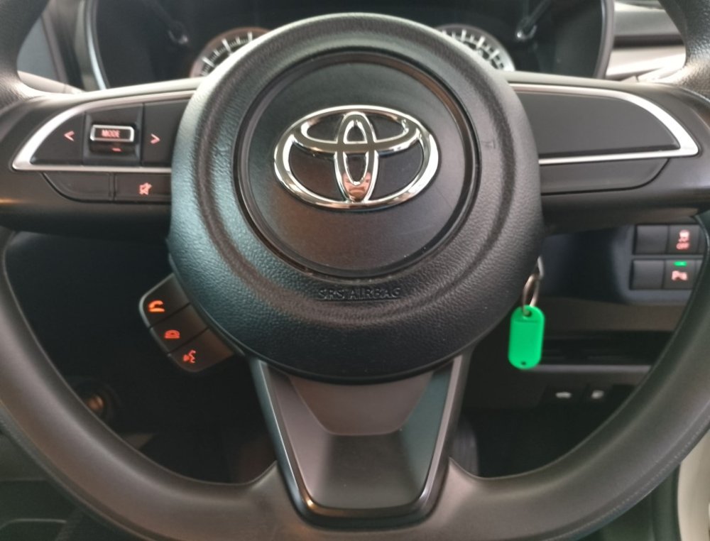 Photo 19 of 21