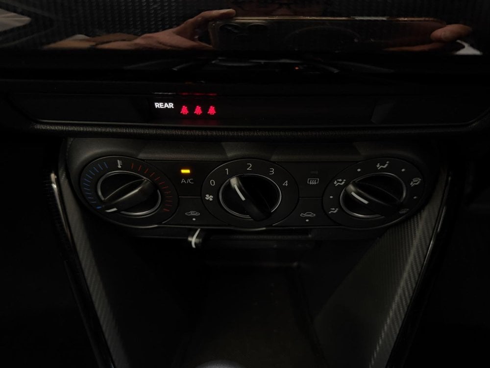 Photo 18 of 30