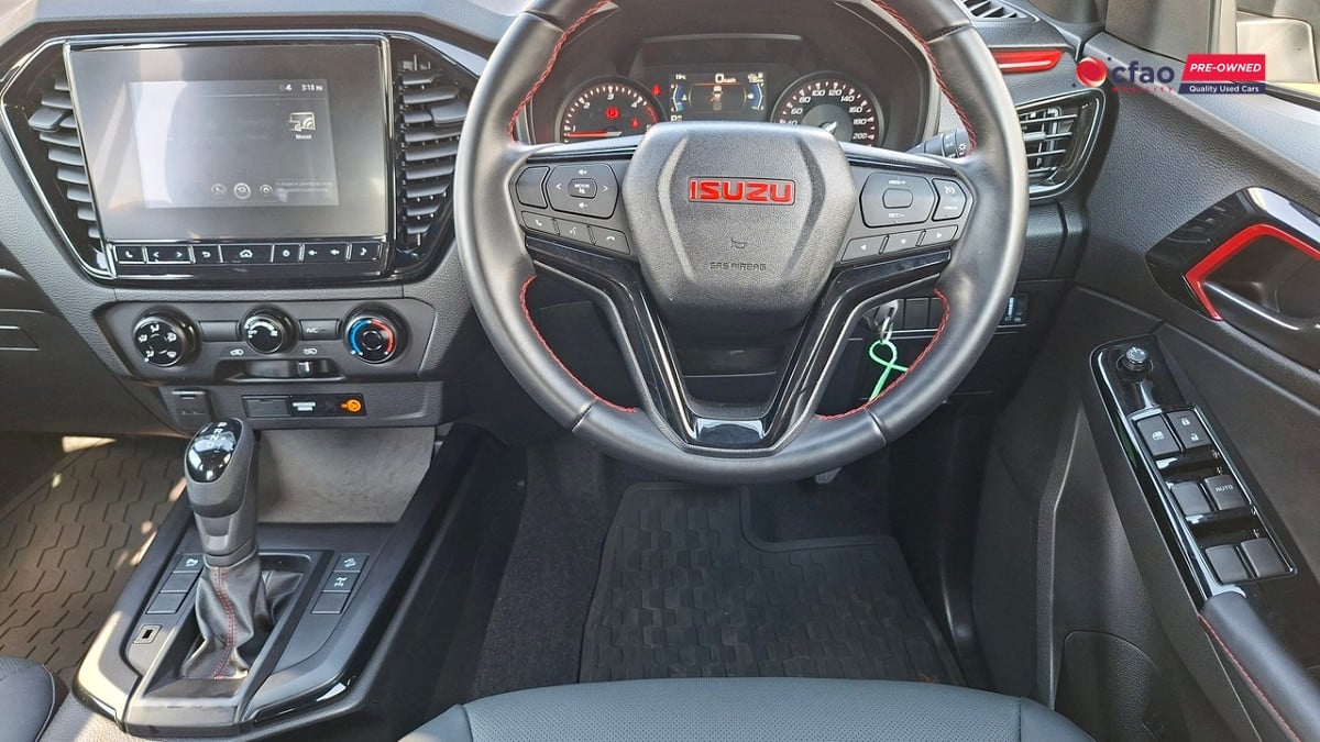 Photo 17 of 27